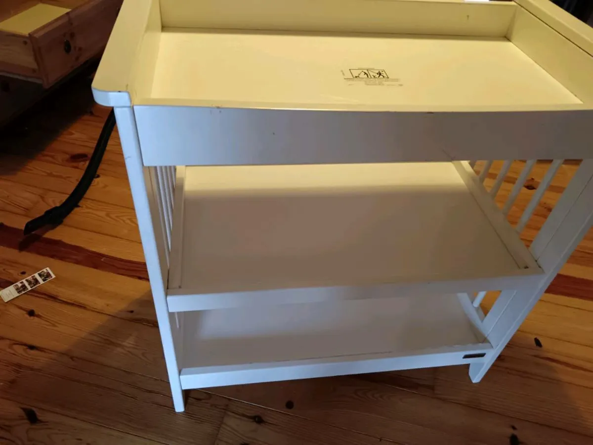 Changing Table - Image 1