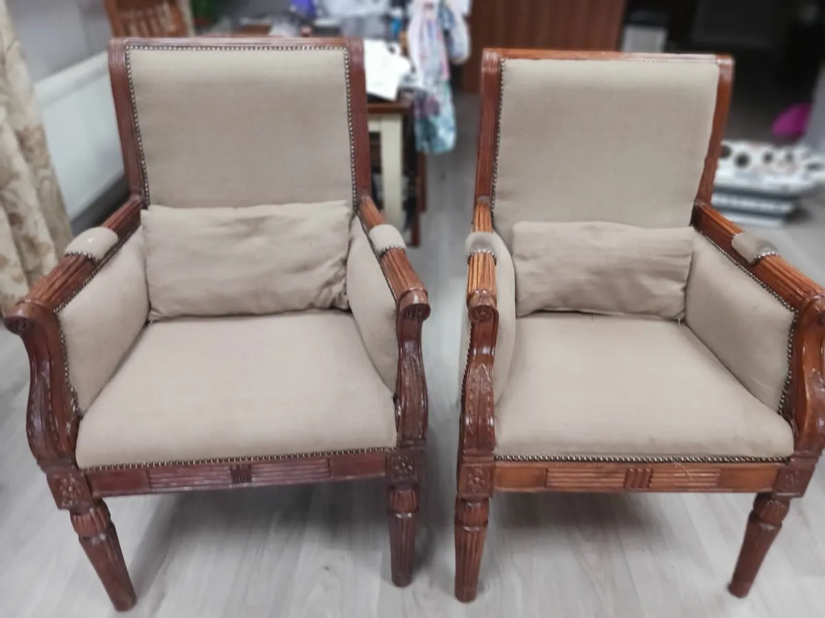 2 Armchairs - Image 1