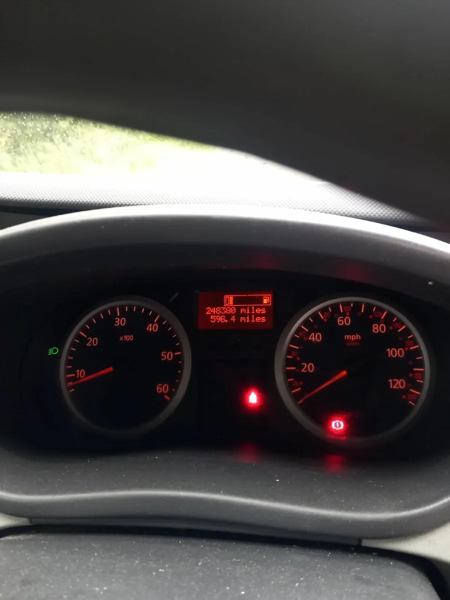 Renault Trafic 2012 - Image 1