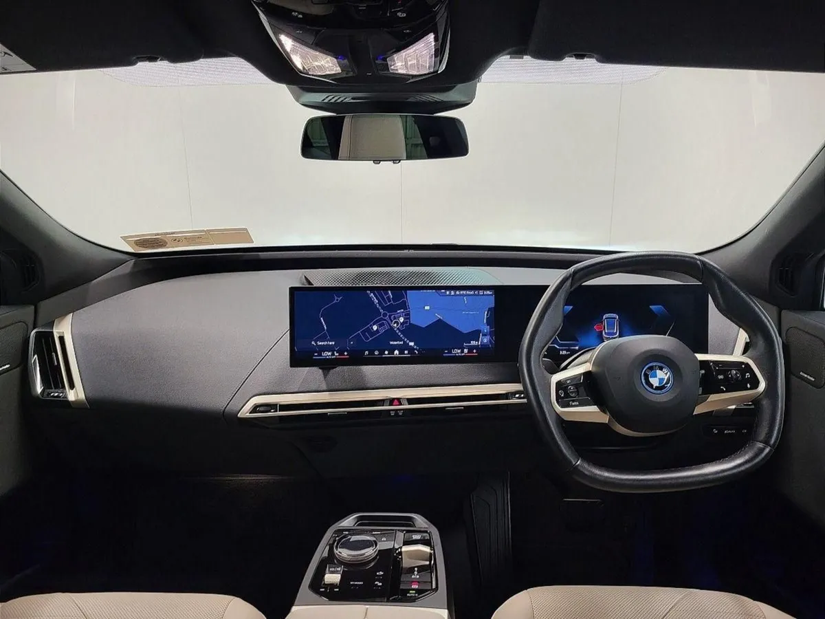 BMW IX Xdrive40 M Sport - Image 4
