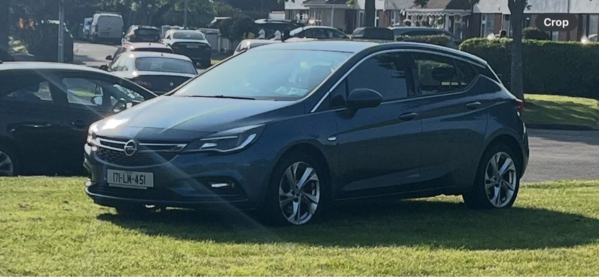 171 Opel Astra SRI 1.6 CDTI 5DR - Image 1