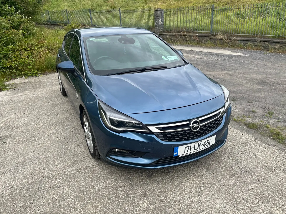 171 Opel Astra SRI 1.6 CDTI 5DR - Image 3