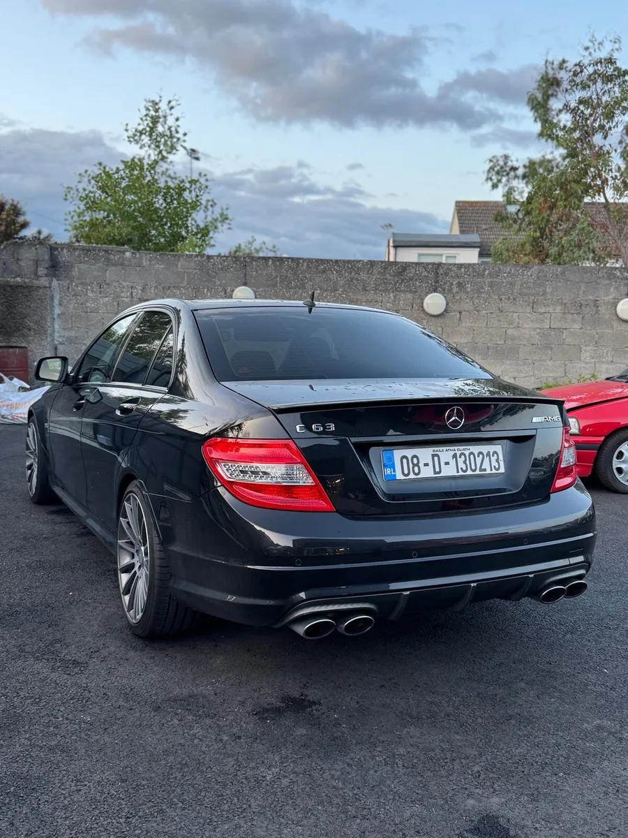 Mercedes C63 w204 - Image 3
