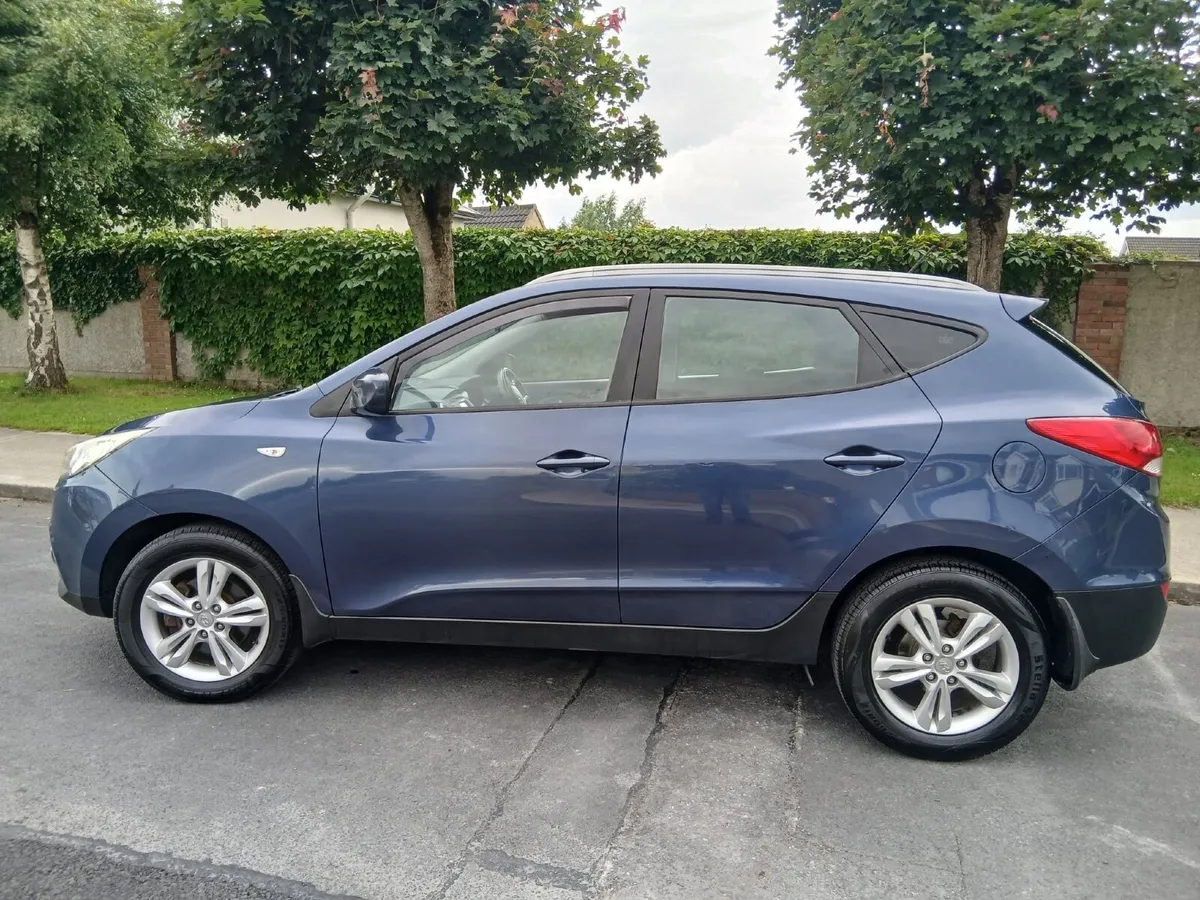 2011 Hyundai ix35 🔥New Nct🔥 - Image 2