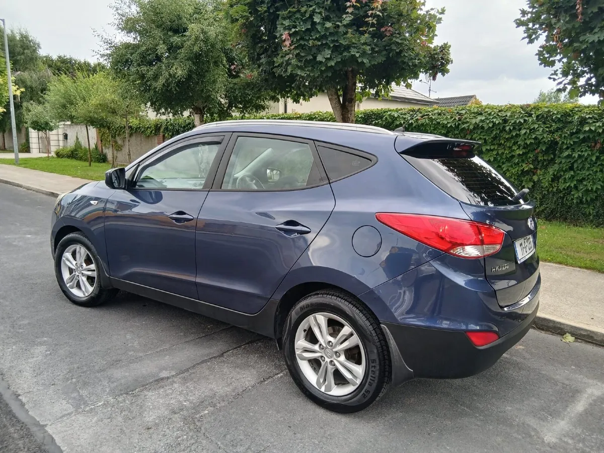 2011 Hyundai ix35 🔥New Nct🔥 - Image 3