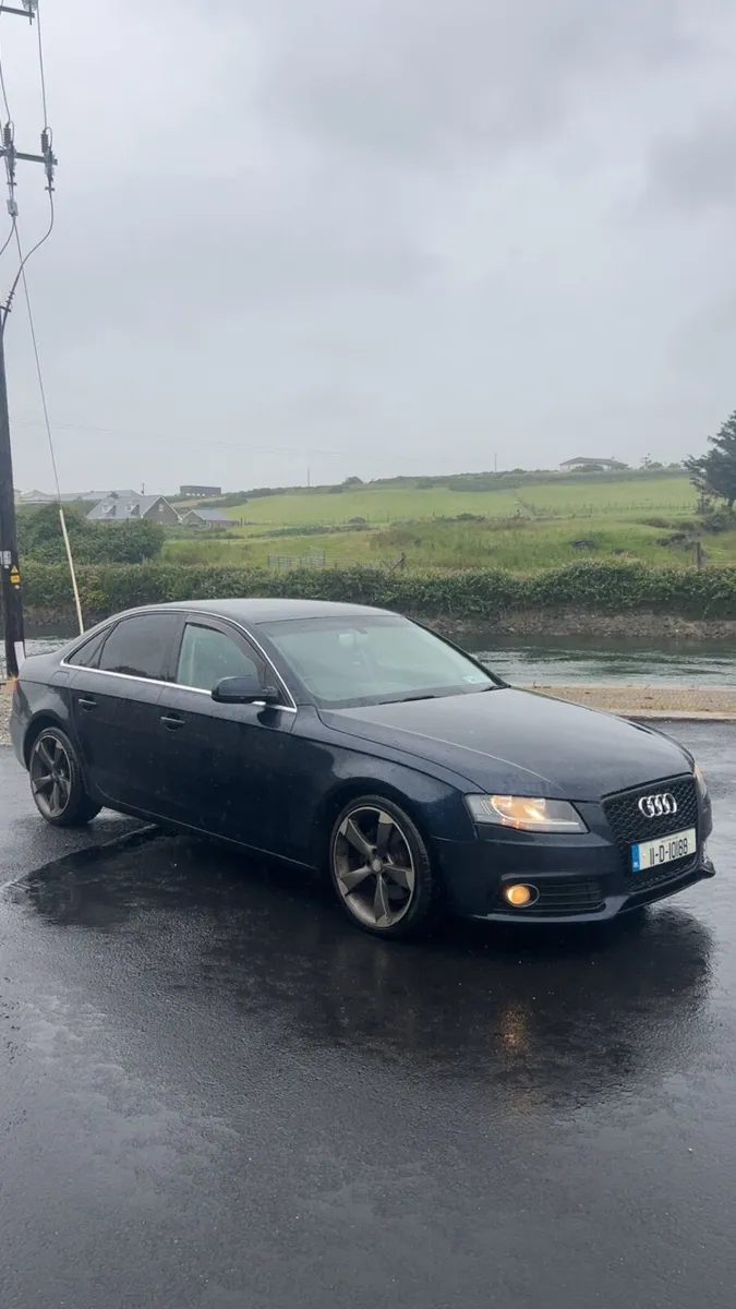 Audi A4 - Image 1