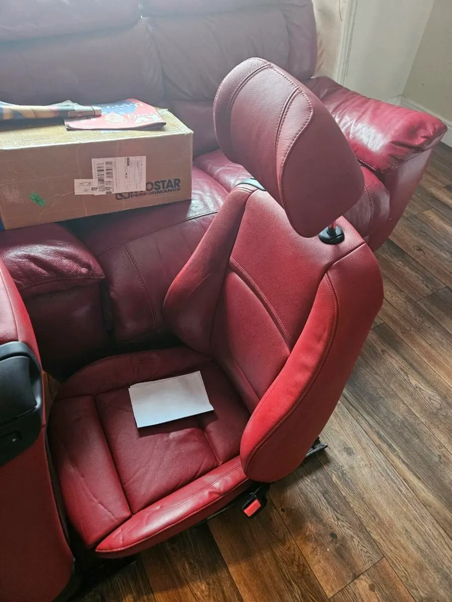 Bmw red leather interior - Image 3