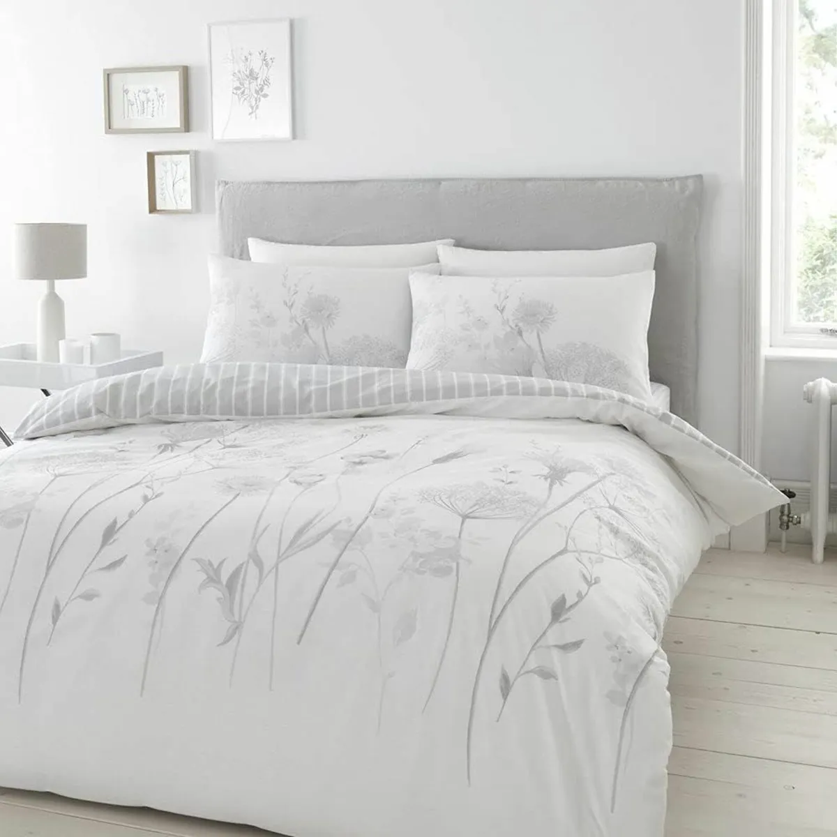 Floral Reversible Double Duvet Cover Set White - Image 4