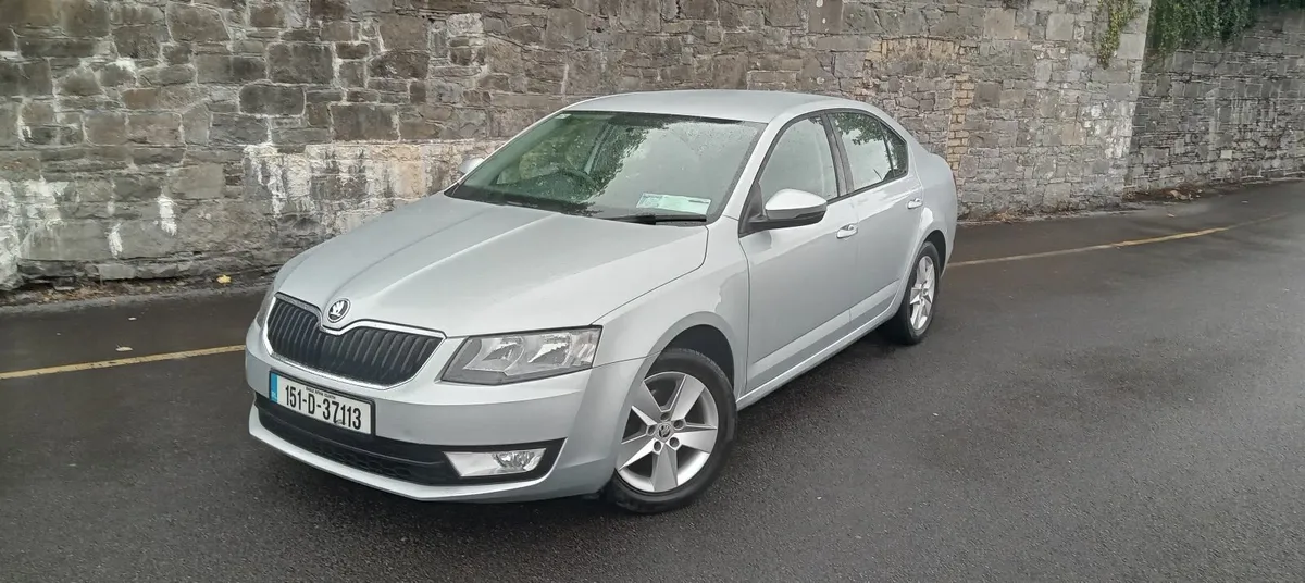 Skoda Octavia 2015 - Image 2