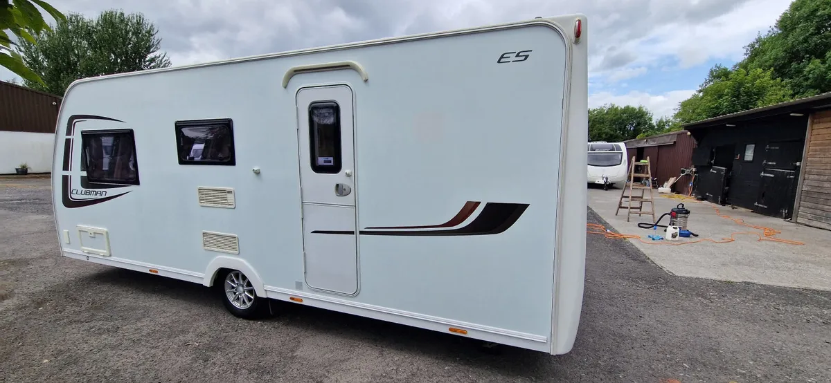 Lunar Clubman ES caravan - Image 3