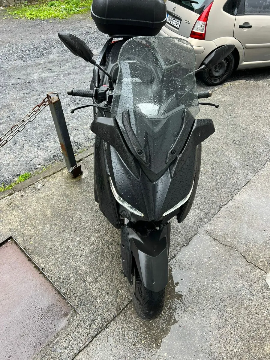 Xmax 300 cc iron max - Image 3