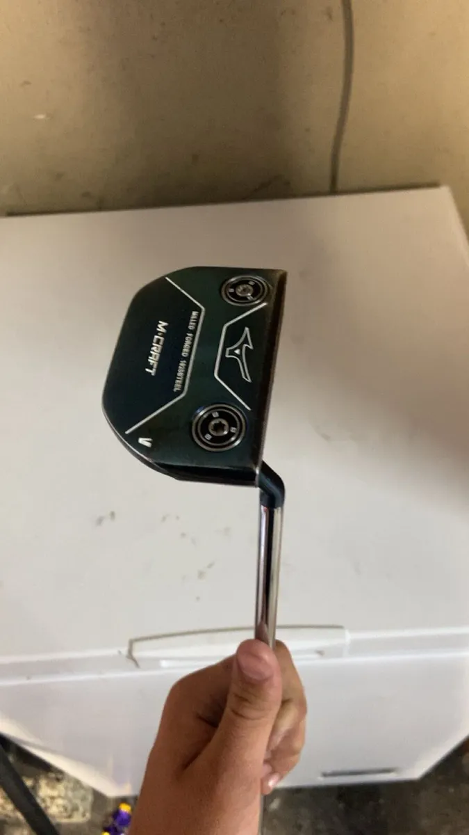 Mizuno Mcraft V Blue Mallet putter - Image 1