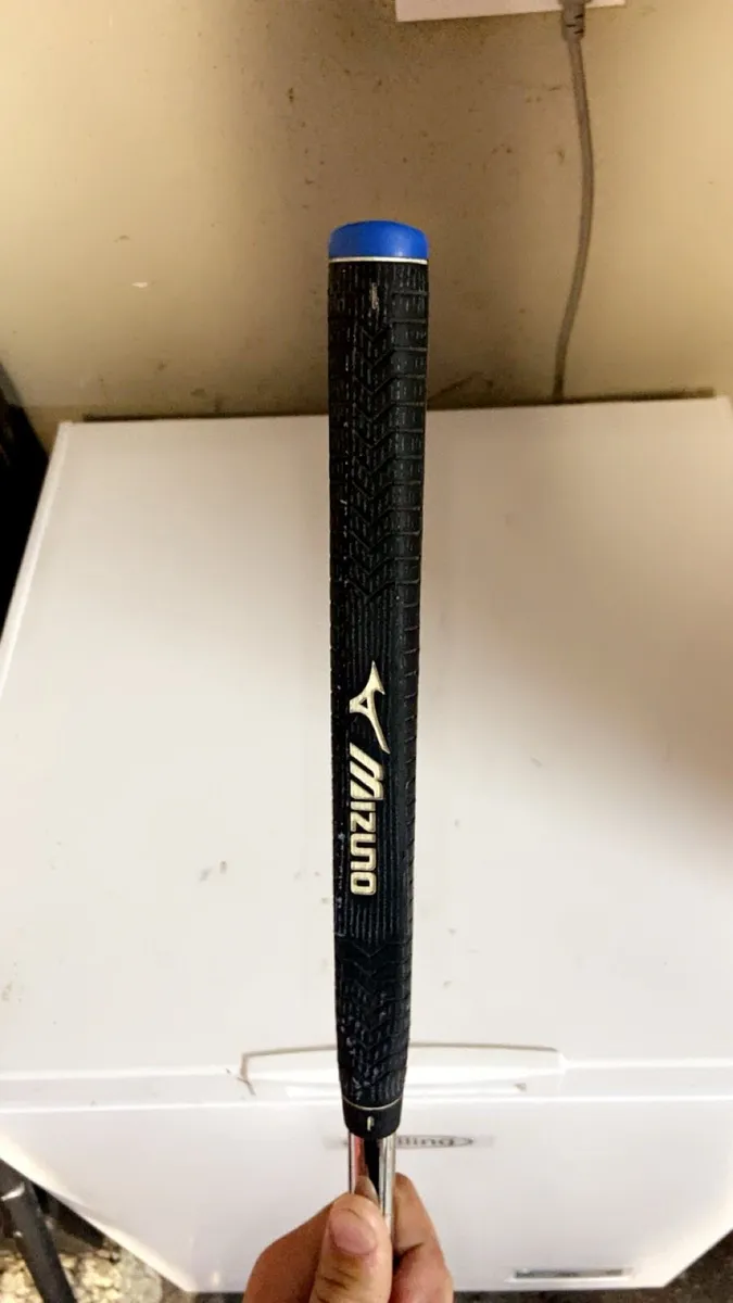 Mizuno Mcraft V Blue Mallet putter - Image 2