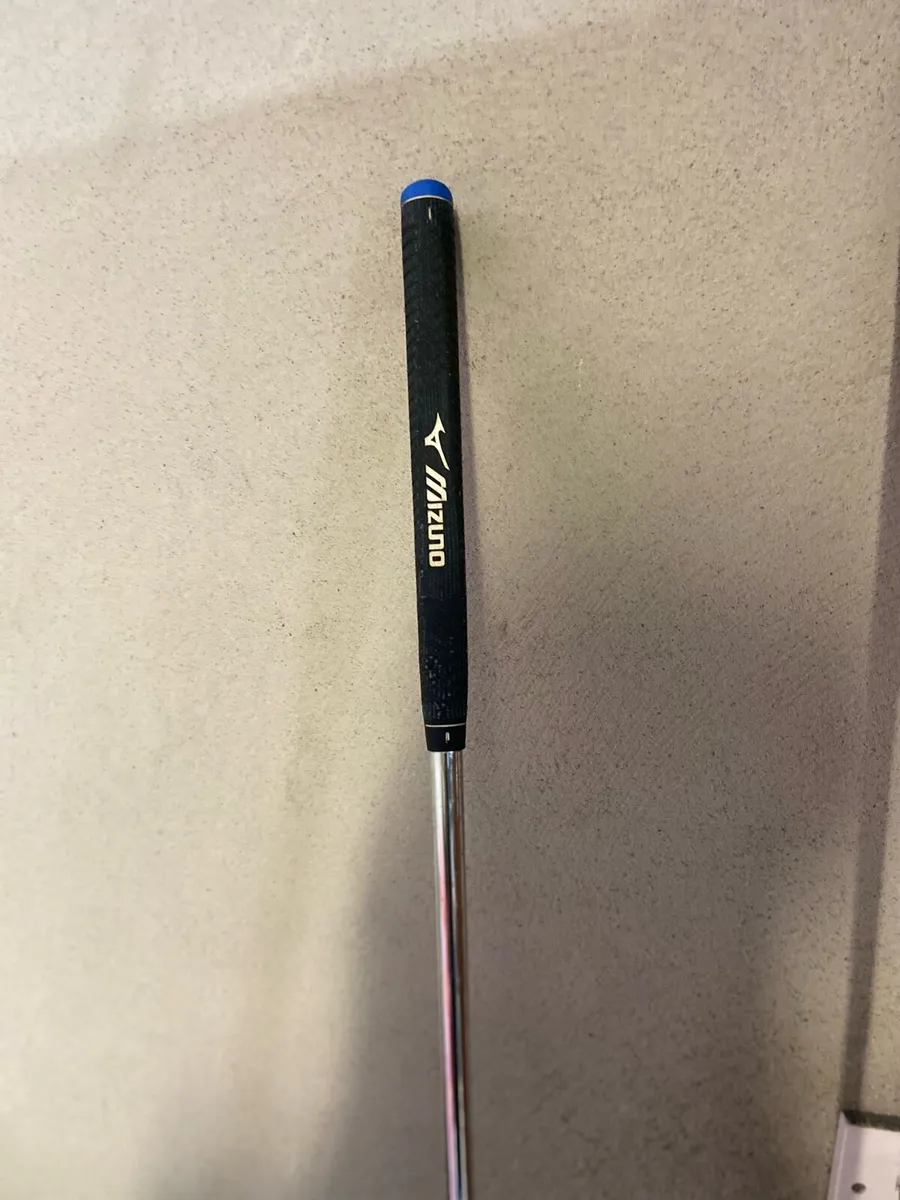 Mizuno Mcraft V Blue Mallet putter - Image 3