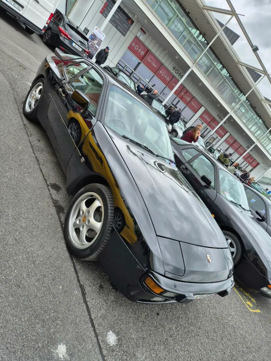 Porsche 944 - Image 3