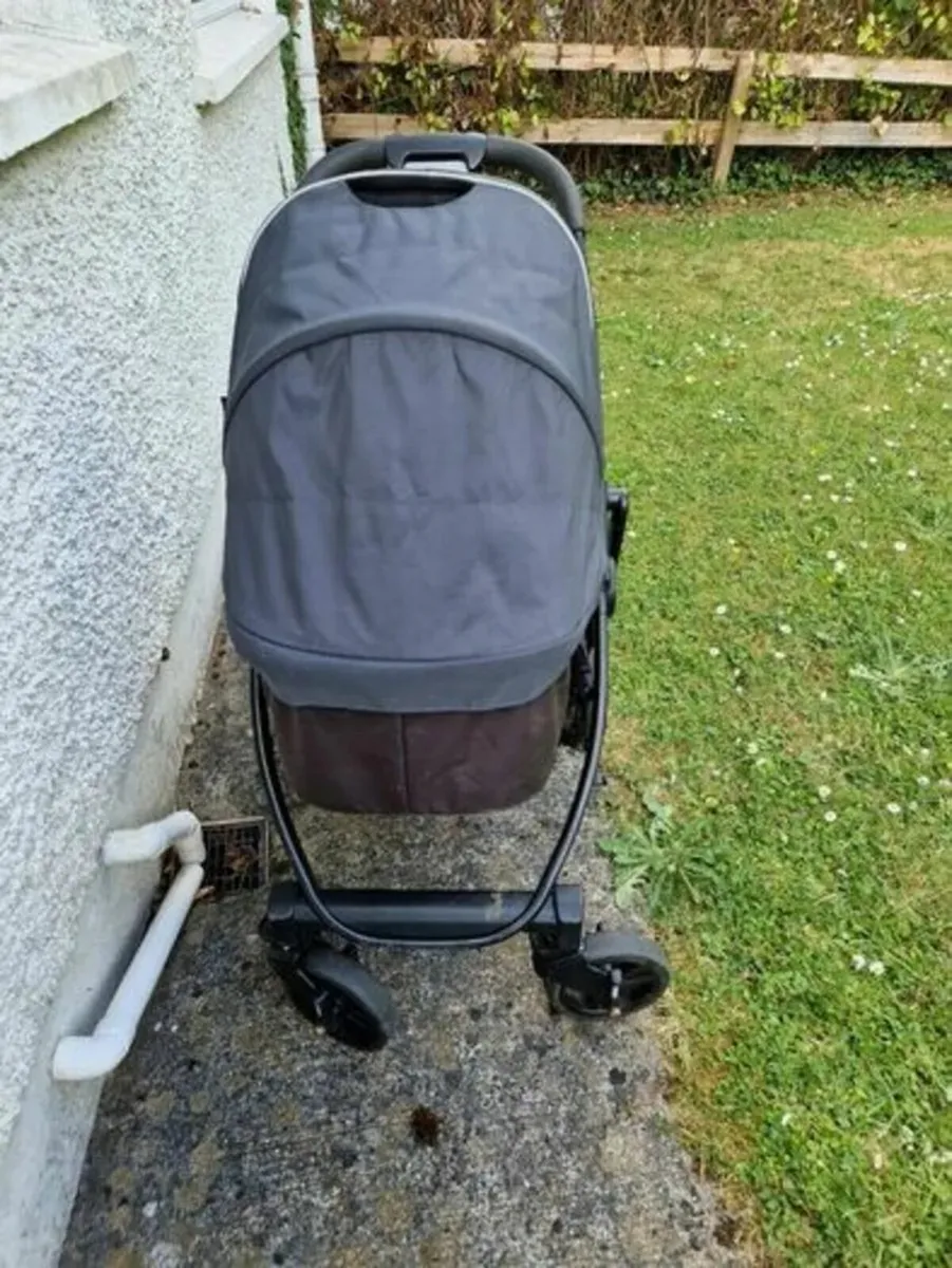 GRACO all in One PRAM & BUGGY. Plus Rain Cover - Image 4