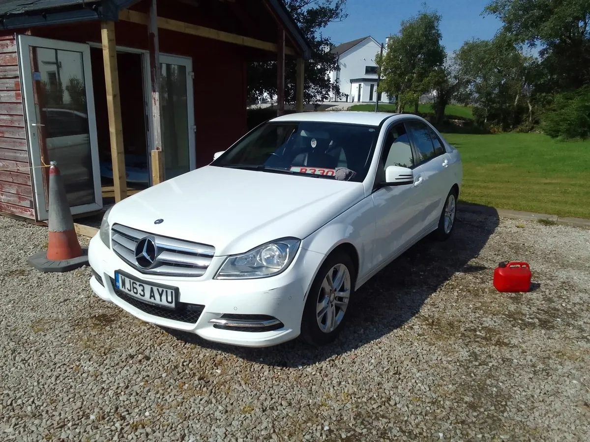 Mercedes-Benz C-Class 2013 - Image 4