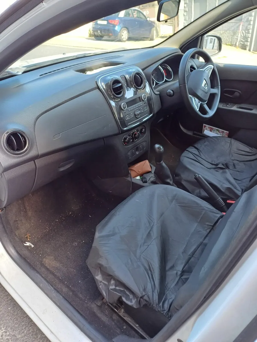 Dacia Sandero 2018 - Image 3