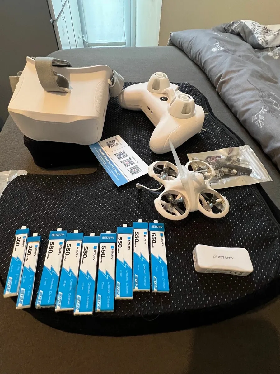 BETAFPV Cetus FPV RTF Drone Kit +2x300Mah 7x550Mah - Image 4