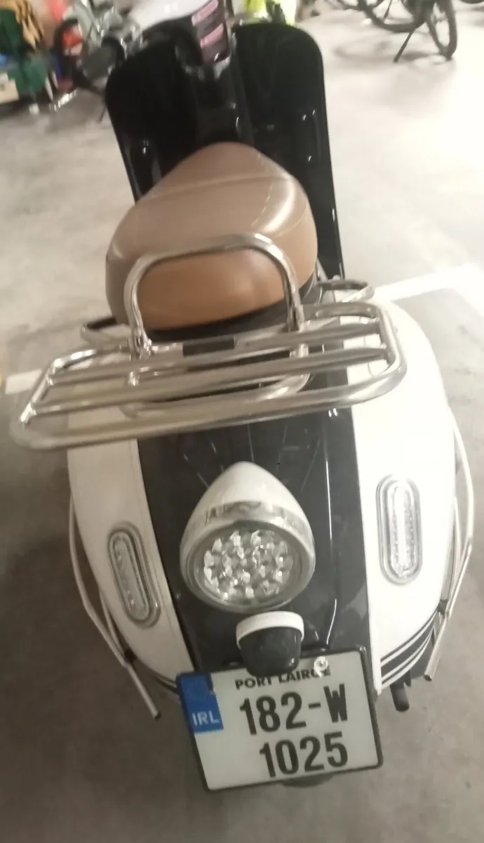 Motor bike - Image 2