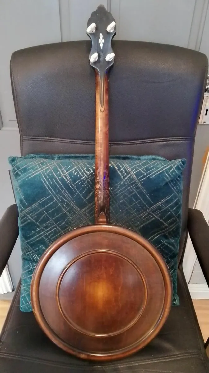 Bacon & Day Silver Bell Tenor Banjo - Image 4
