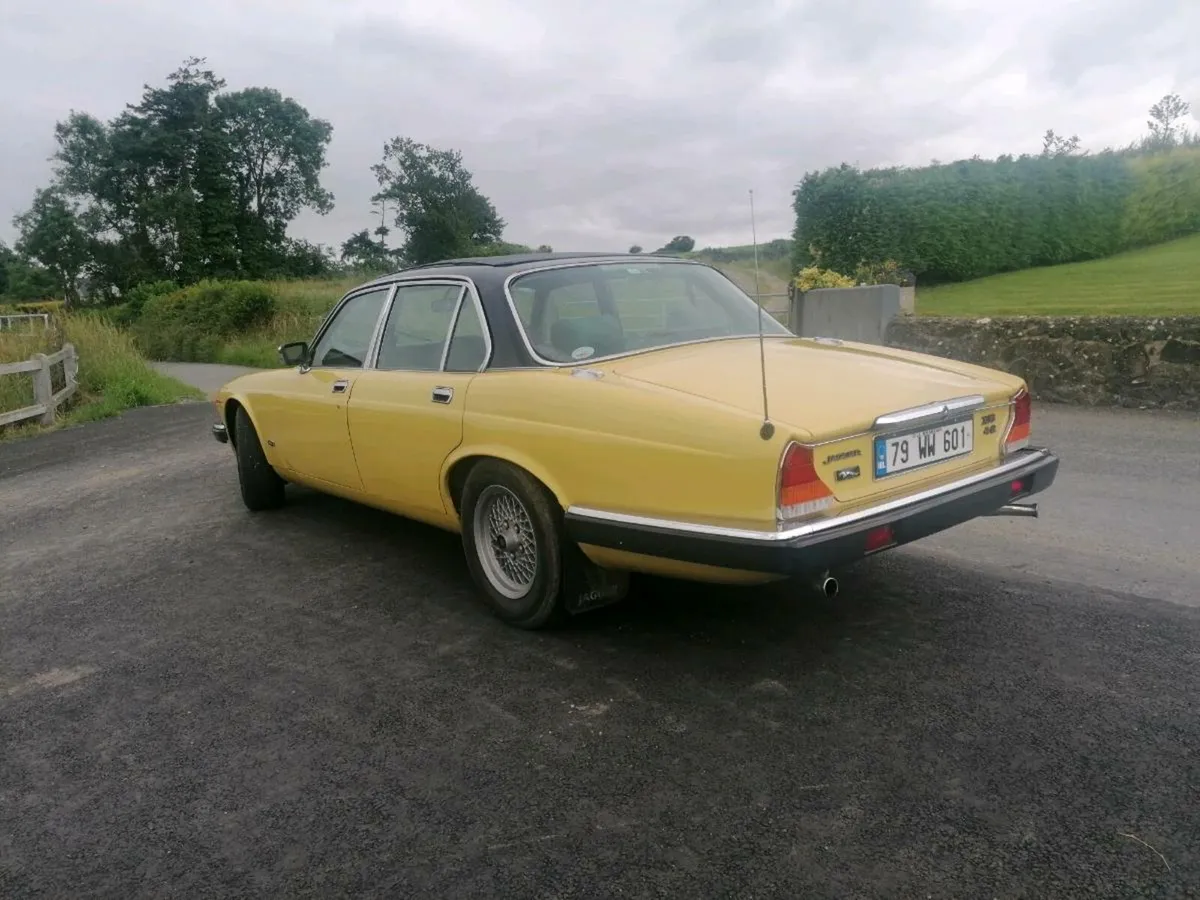 Jaguar XJ6 - Image 2