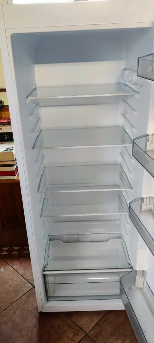 Fridge - Image 3