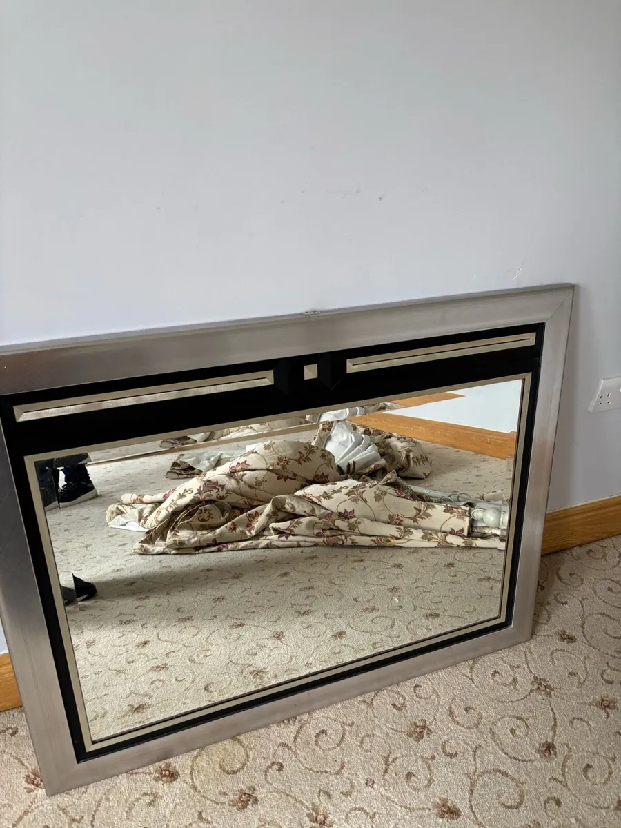 Mirror - Image 2