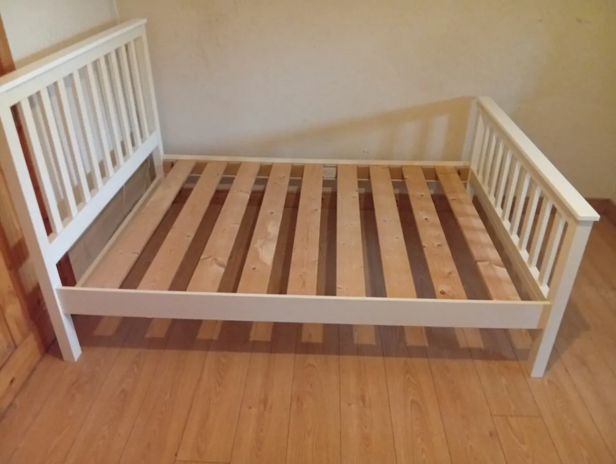 White Quality Sturdy Double size bed frame - Image 1