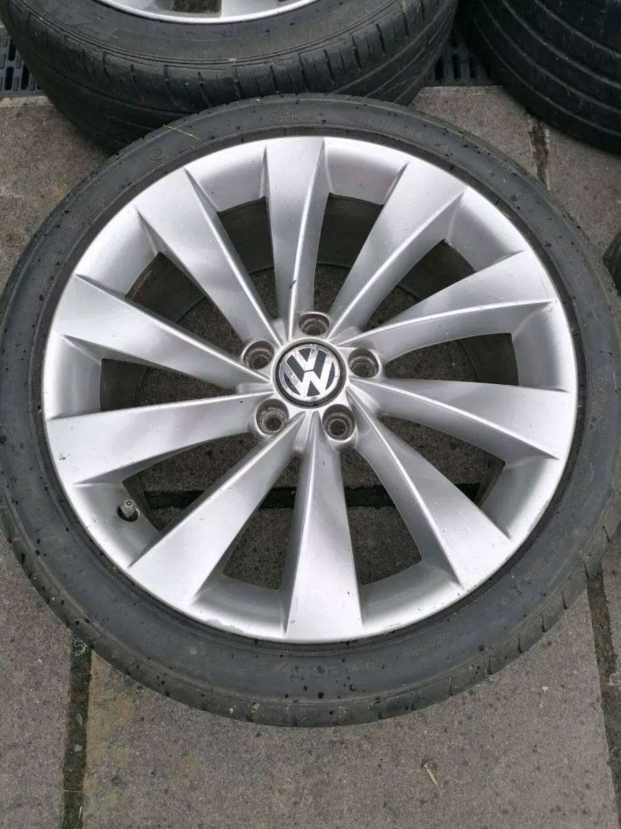 18" VW Scirocco Alloys - Image 1