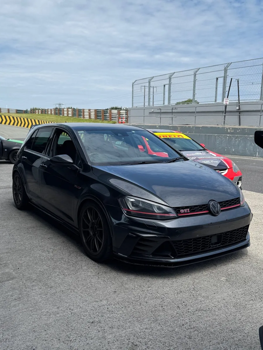 Vw GTI clubsport track edition - Image 1