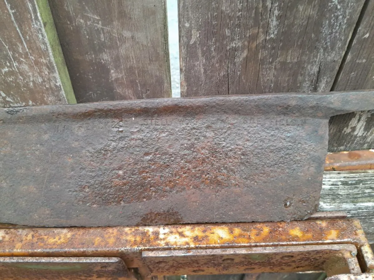 Two vintage hay knives - Image 3