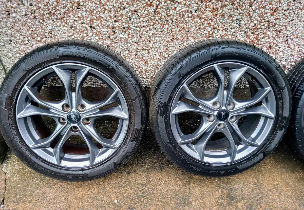 OEM Focus ST-Line Alloys 18inch 5x108 - Image 3