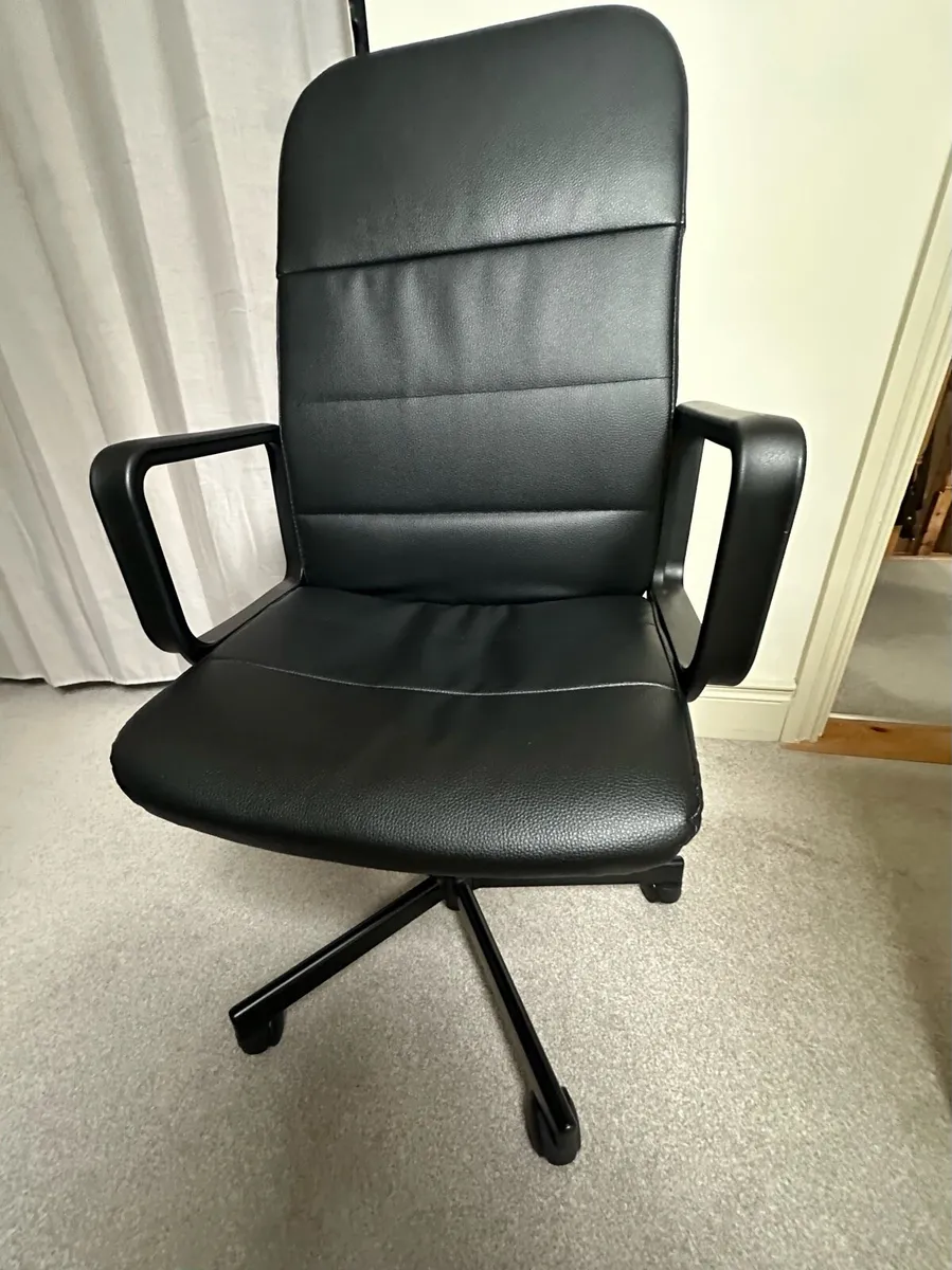 2 IKEA Desks + 2 Desk Chairs set – Great Condition - Image 3