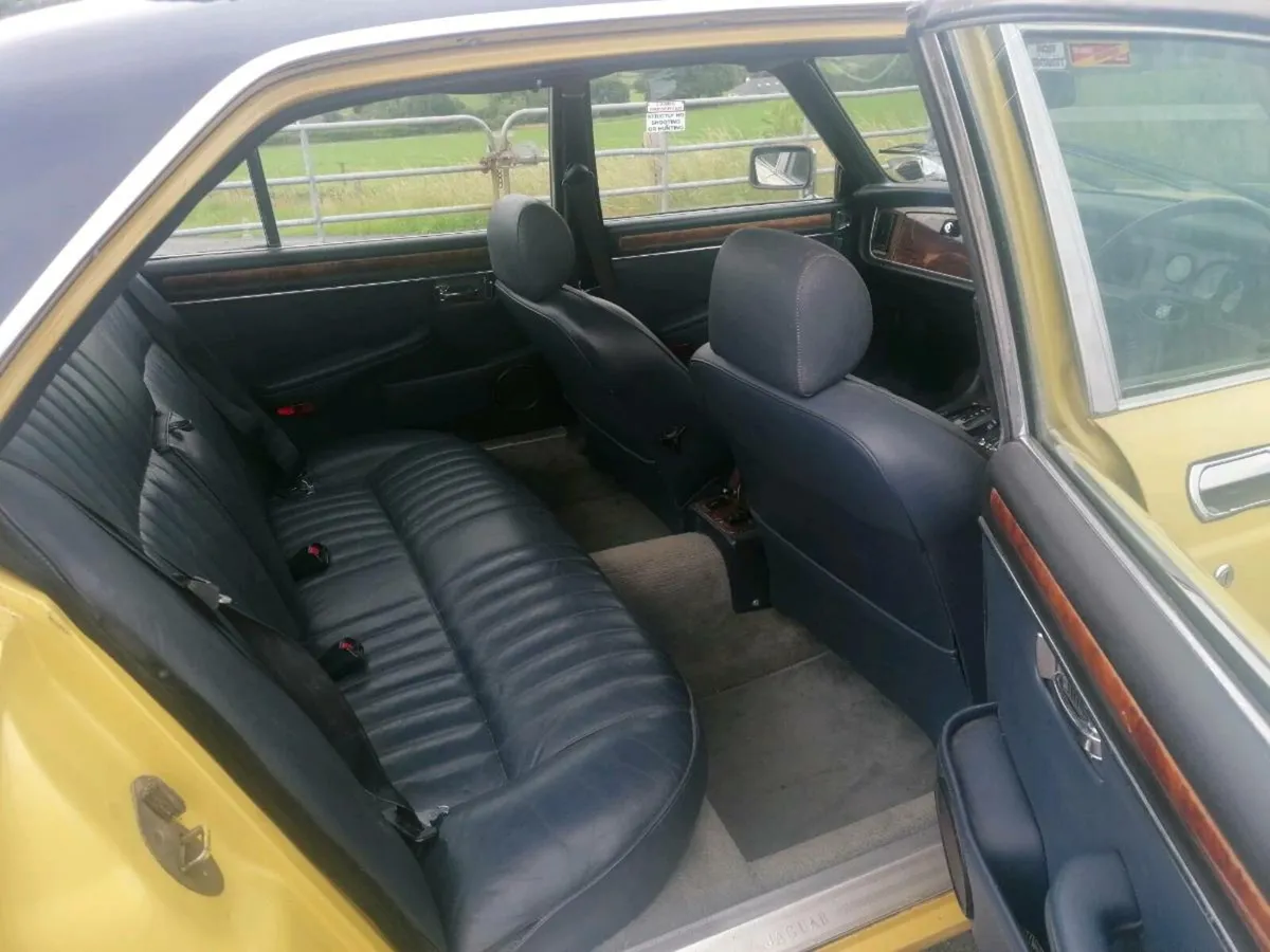 Jaguar XJ6 - Image 4