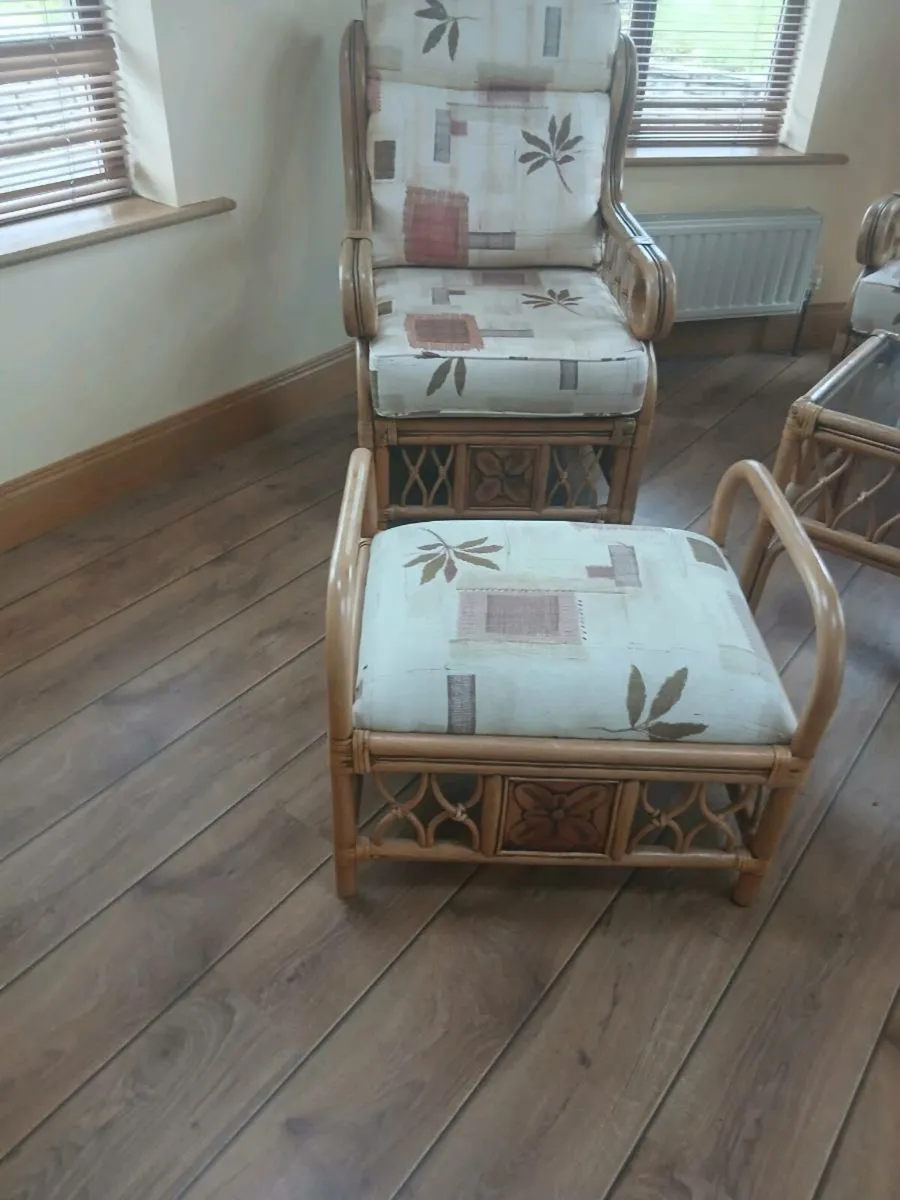 7 piece conservatory furniture - Image 1