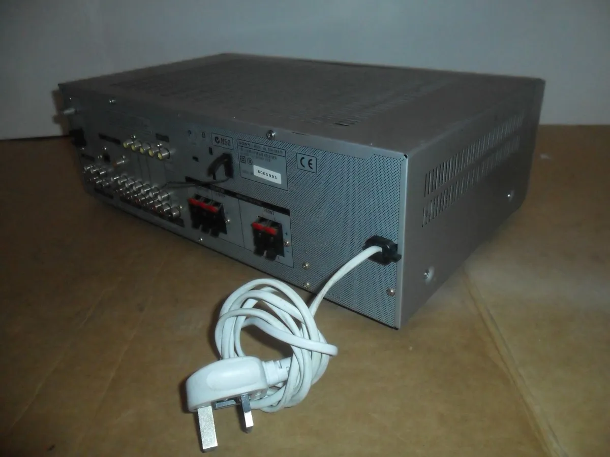 Sony STR-DE475 Dolby Digital Receiver - Image 4