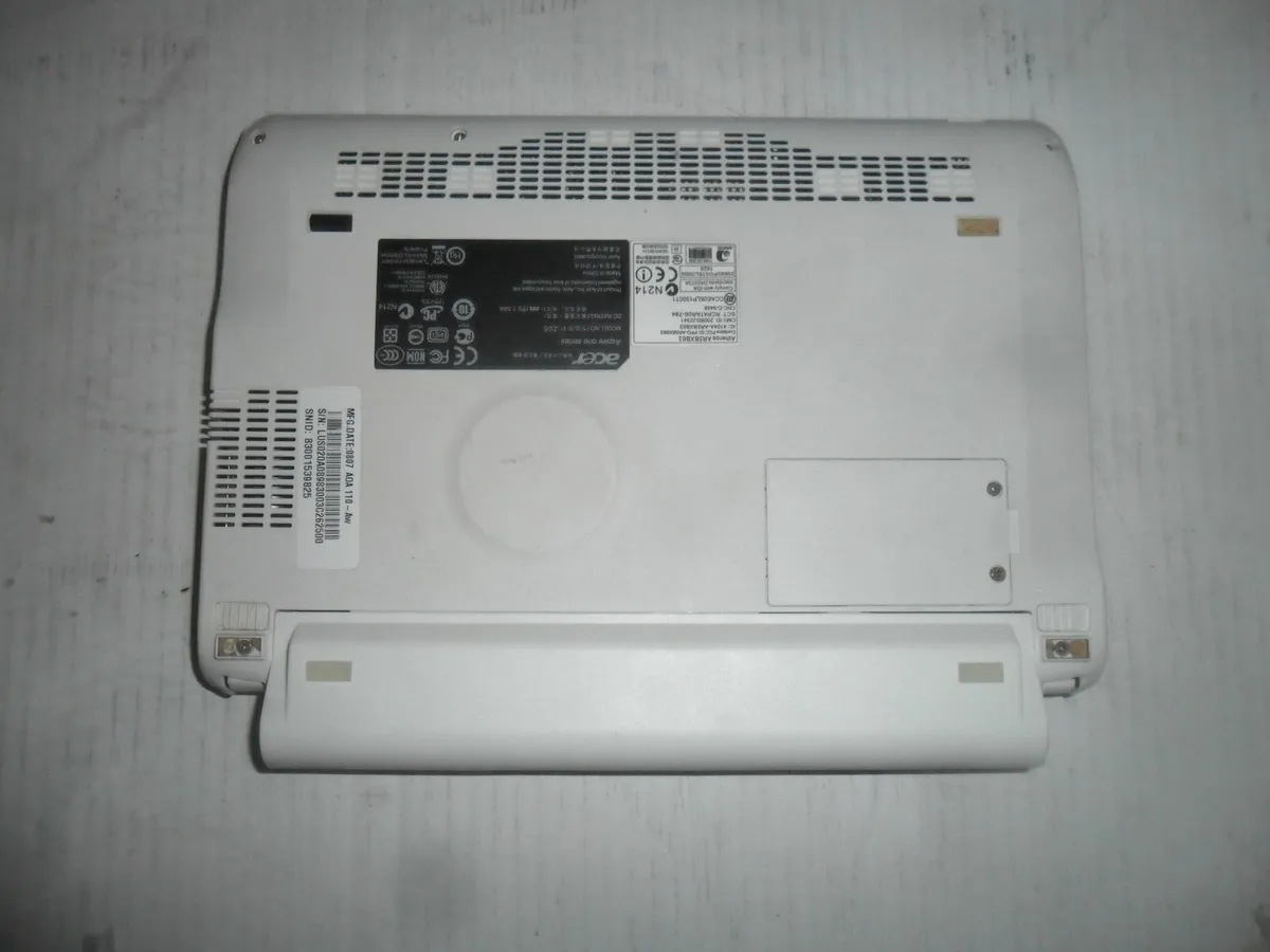 Acer Aspire one series - Image 2