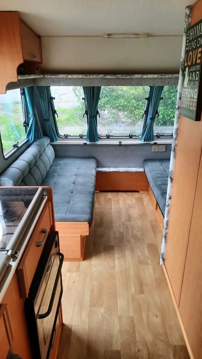 Caravan 4-5-6 berth Marauder 450 CT - Image 3