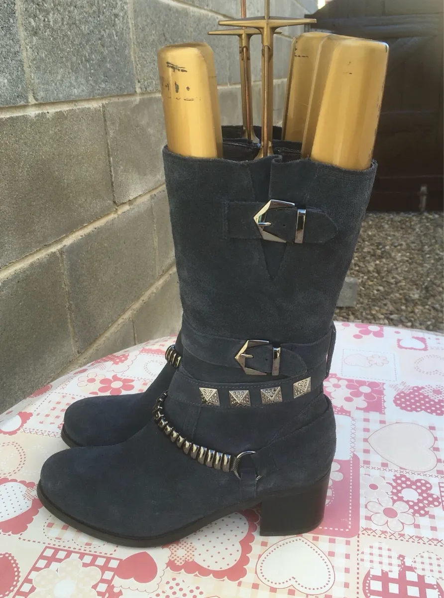 NEW MamZelle Suede Boots, Size 41 - Image 1