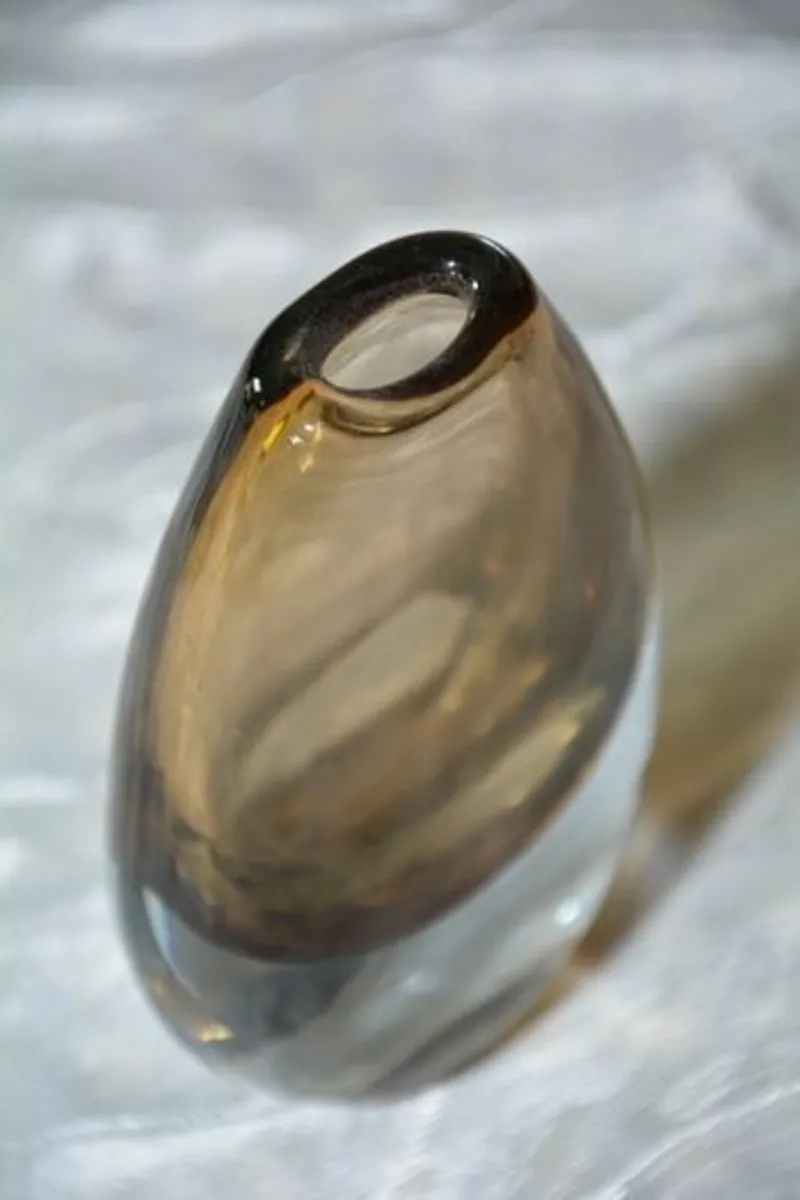 Mid-century Murano Sommerso glass vase - Image 2