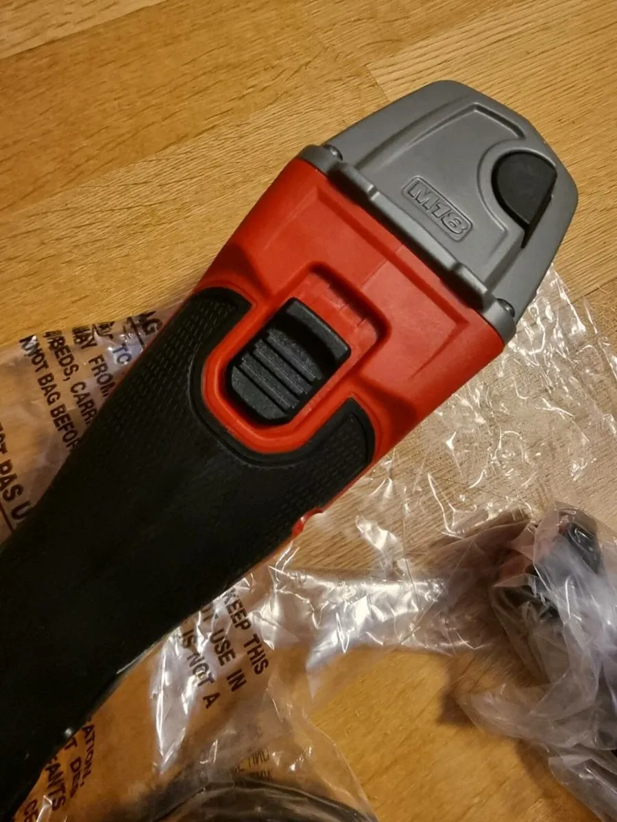 Milwaukee M18 Fuel Angle Grinder Body - Image 4
