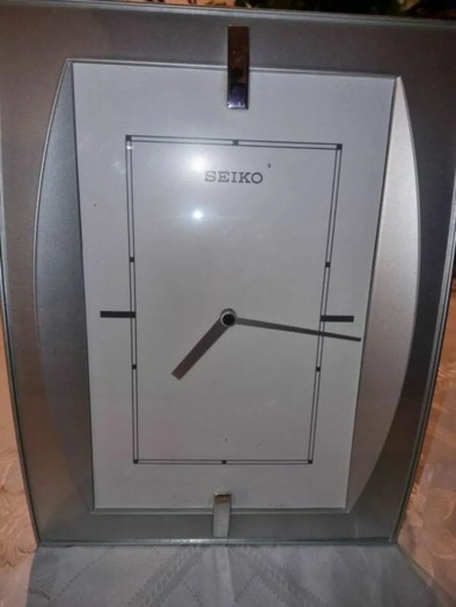 Seiko wall clock - Image 4