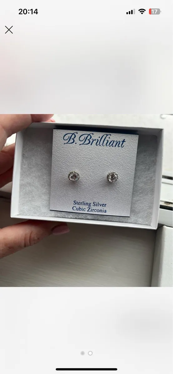 Sterling Silver Earrings. - Image 1