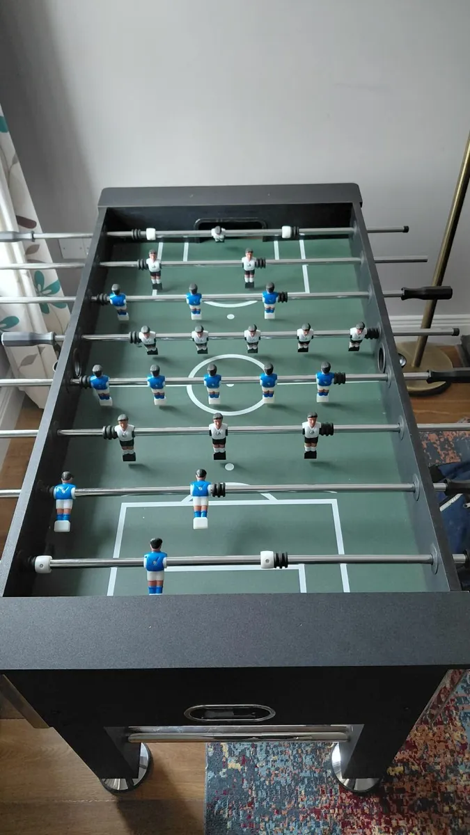 Soccer table - Image 1