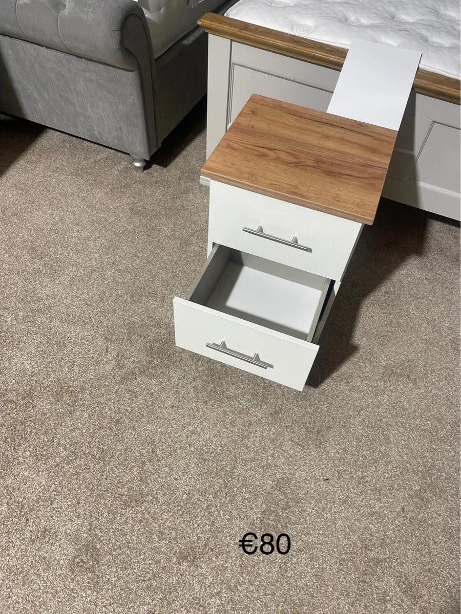 Carpet luxury  bedding and furniture - Image 2
