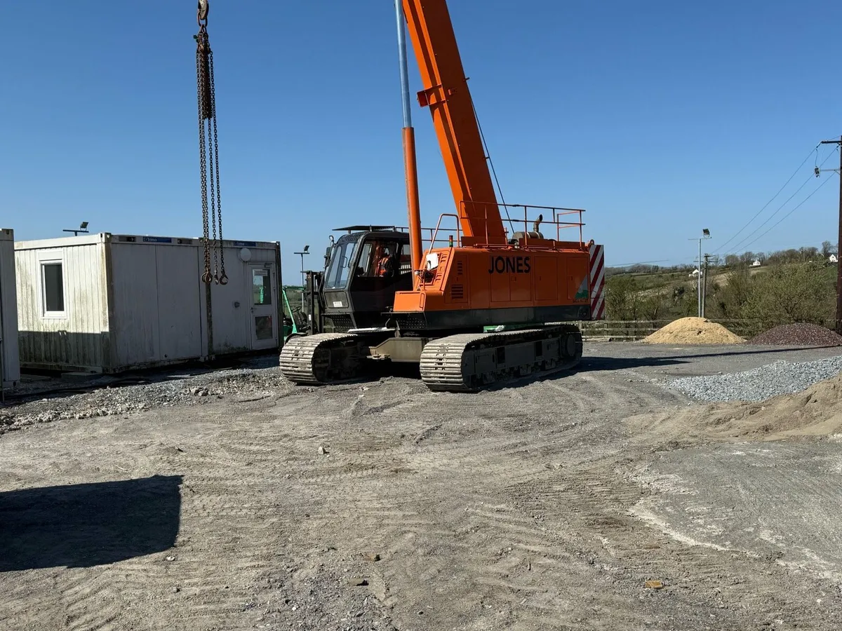 Crawler crane - Image 4