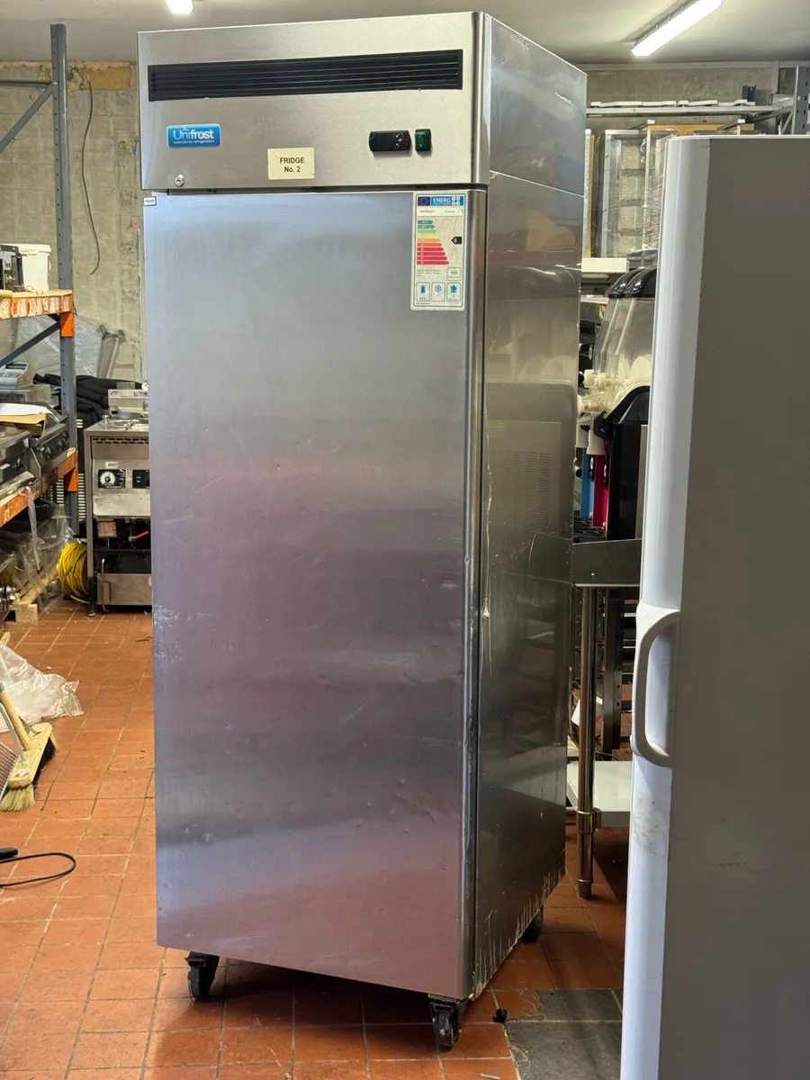 Unifrost single door fridge - Image 3