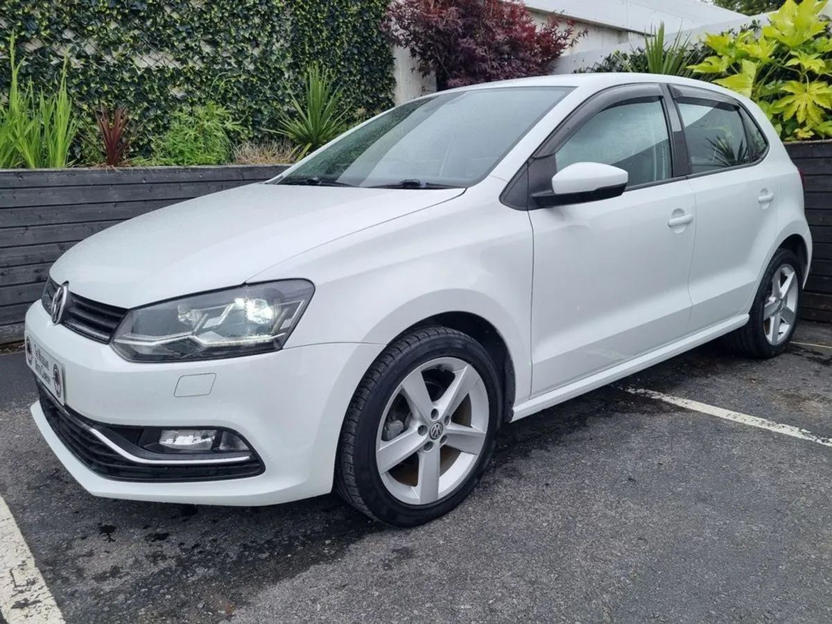 Volkswagen Polo 1.2 TSI Auto / Highline TOP Spec - Image 2