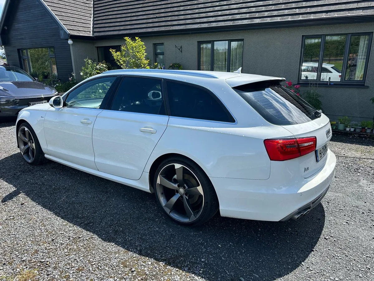 Audi A6 S-Line Black edition 2013 - Image 2